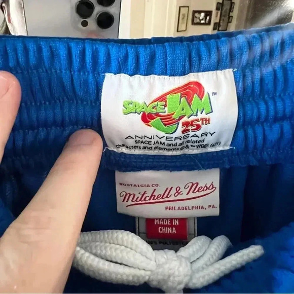 Tune Squad Space Jam 25th Anniversary Mitchell & Ness Basketball Short - Picture 3 of 6